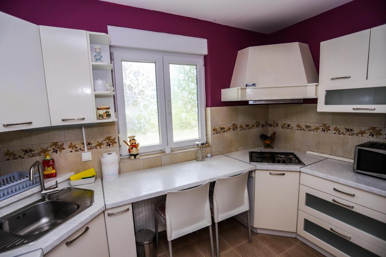 Ðakovo Apartman Veronika מראה חיצוני תמונה