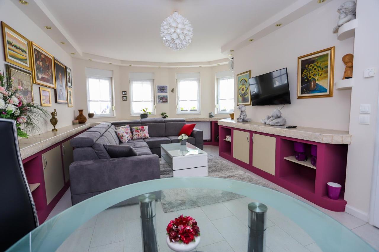 Ðakovo Apartman Veronika מראה חיצוני תמונה