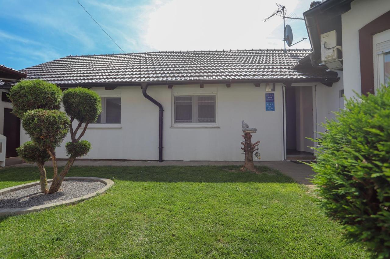 Ðakovo Apartman Veronika מראה חיצוני תמונה