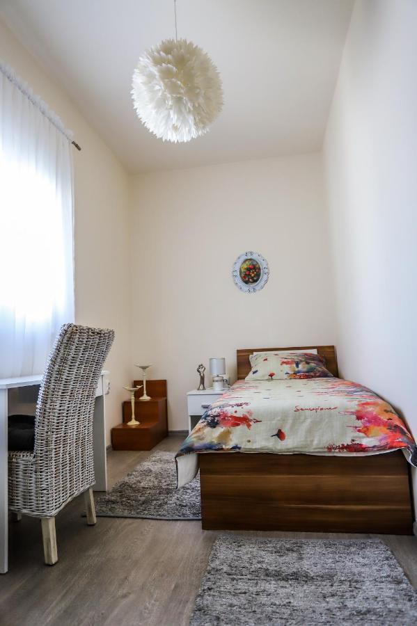 Ðakovo Apartman Veronika מראה חיצוני תמונה